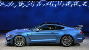 Profile shot of the Ford Shelby GT350R Mustang